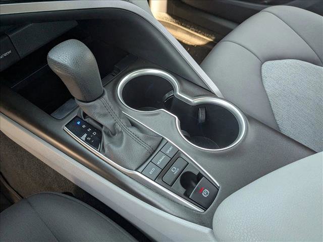 Used 2022 Toyota Camry LE AWD/4WD image 15