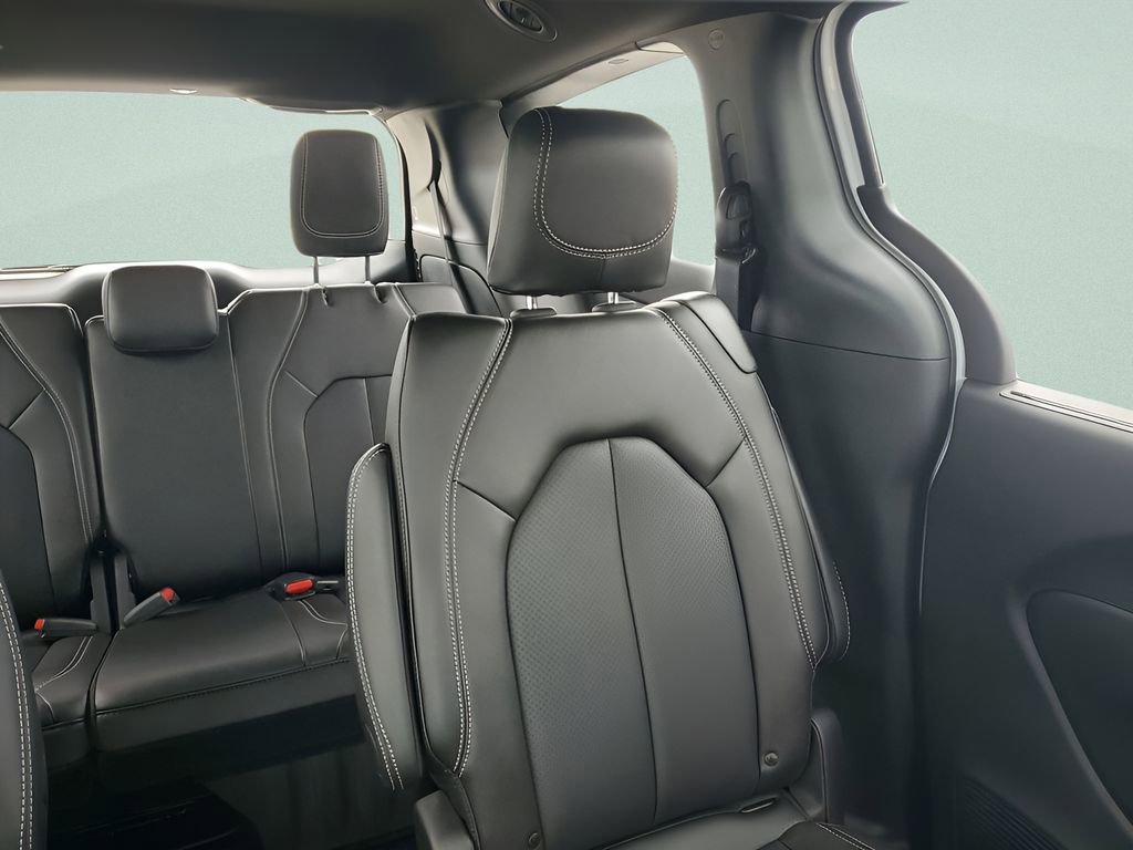 New 2026 Chrysler Voyager LX image 14