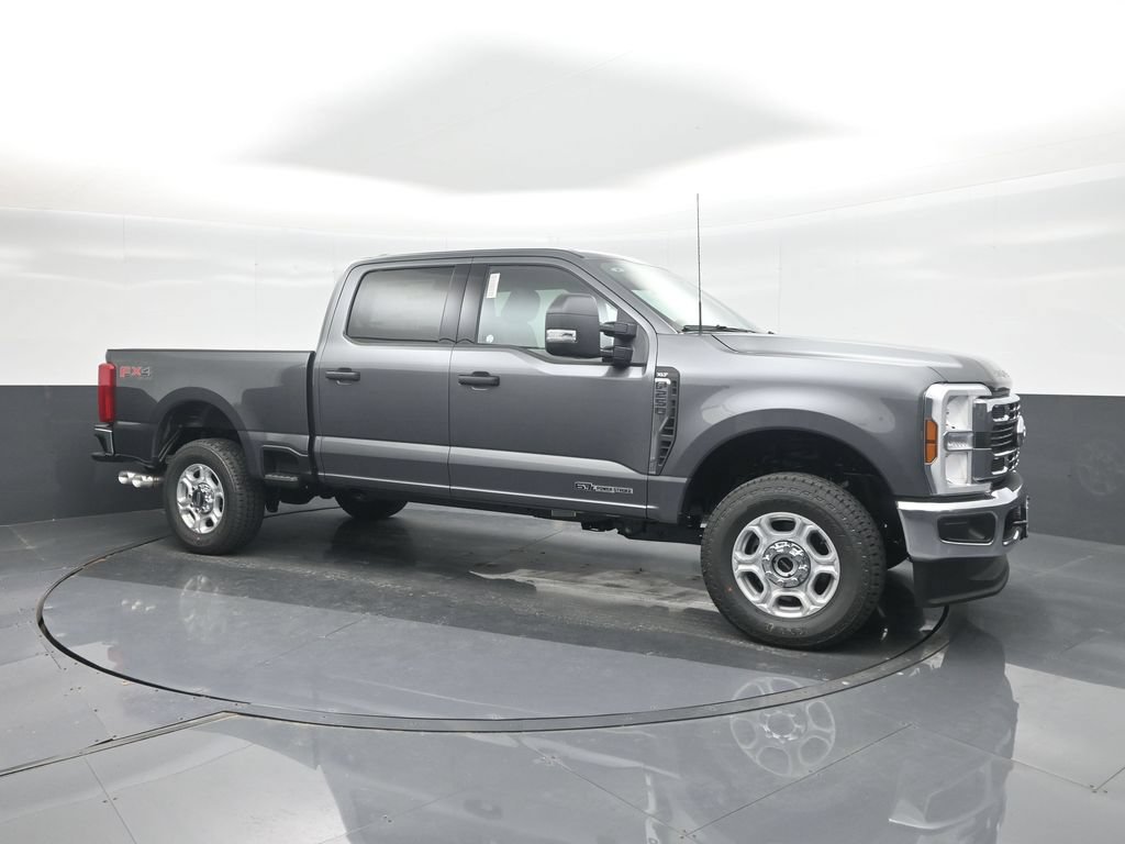 New 2026 Ford F250 XLT w/ FX4 Off-Road Package AWD/4WD image 11
