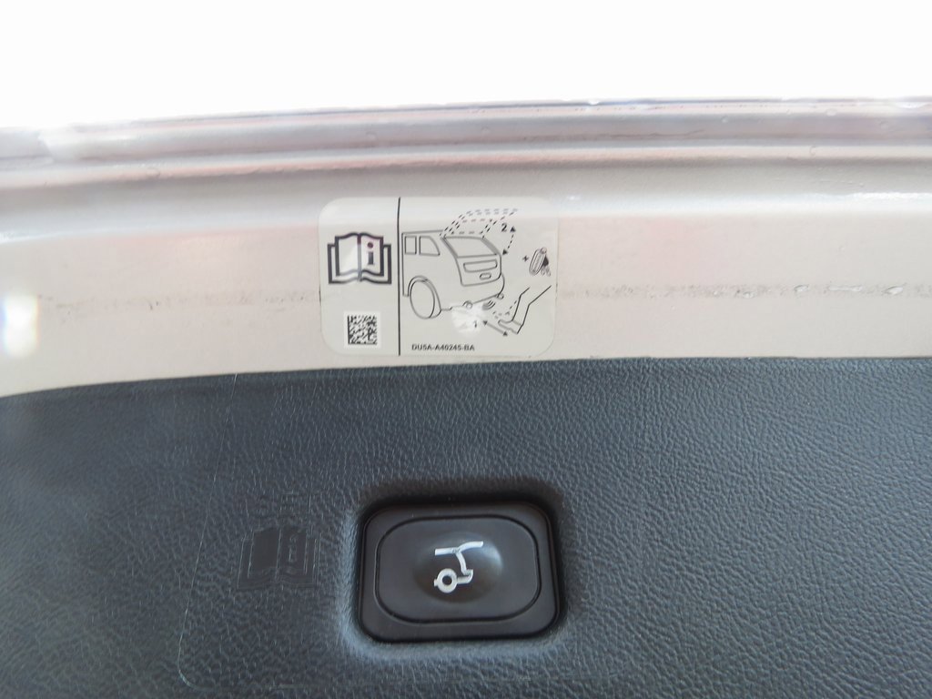 Used 2019 Lincoln Nautilus Reserve image 18