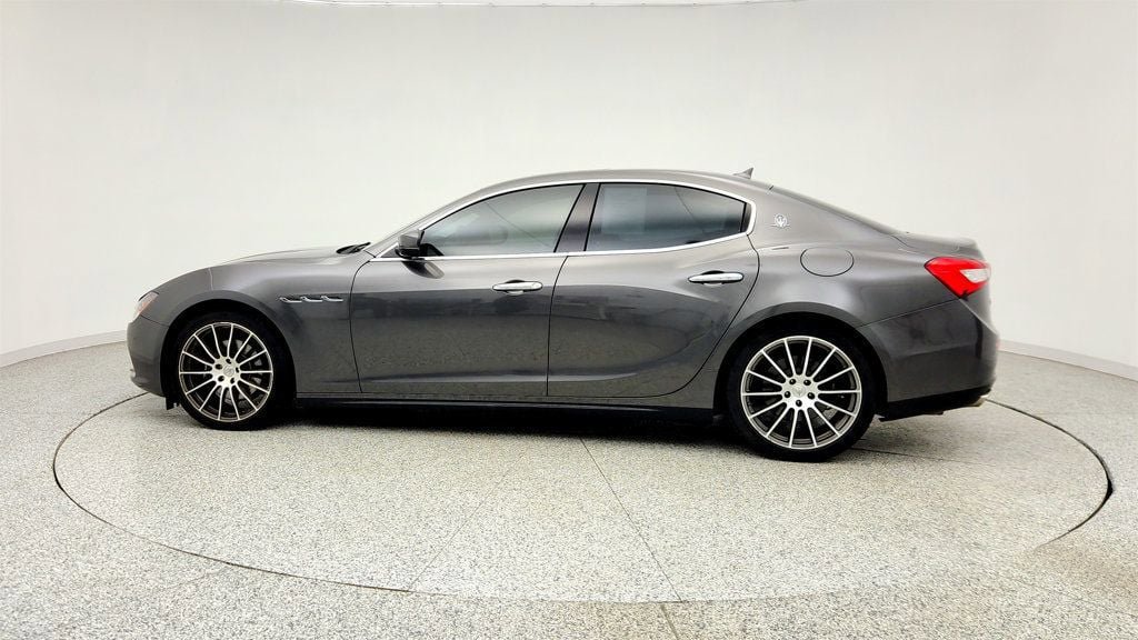Used 2017 Maserati Ghibli RWD image 8