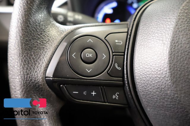 Certified 2025 Toyota RAV4 XLE AWD/4WD image 19