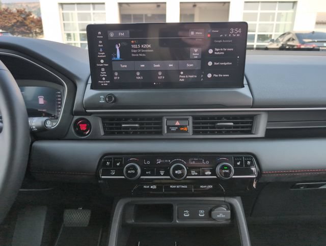 Used 2026 Honda Pilot Black Edition image 24