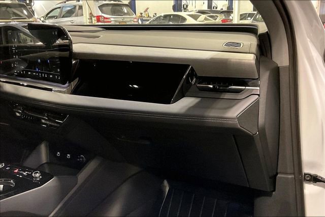 Used 2025 Audi Q6 e-tron Premium Plus w/ Premium Plus image 16