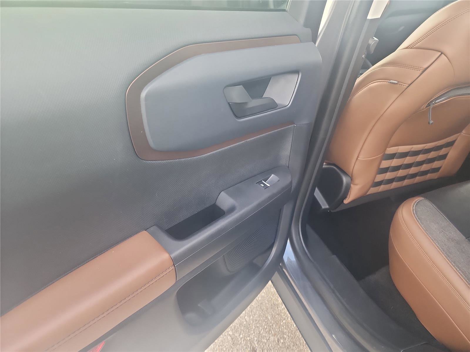 Certified 2021 Ford Bronco Sport Outer Banks AWD/4WD image 16