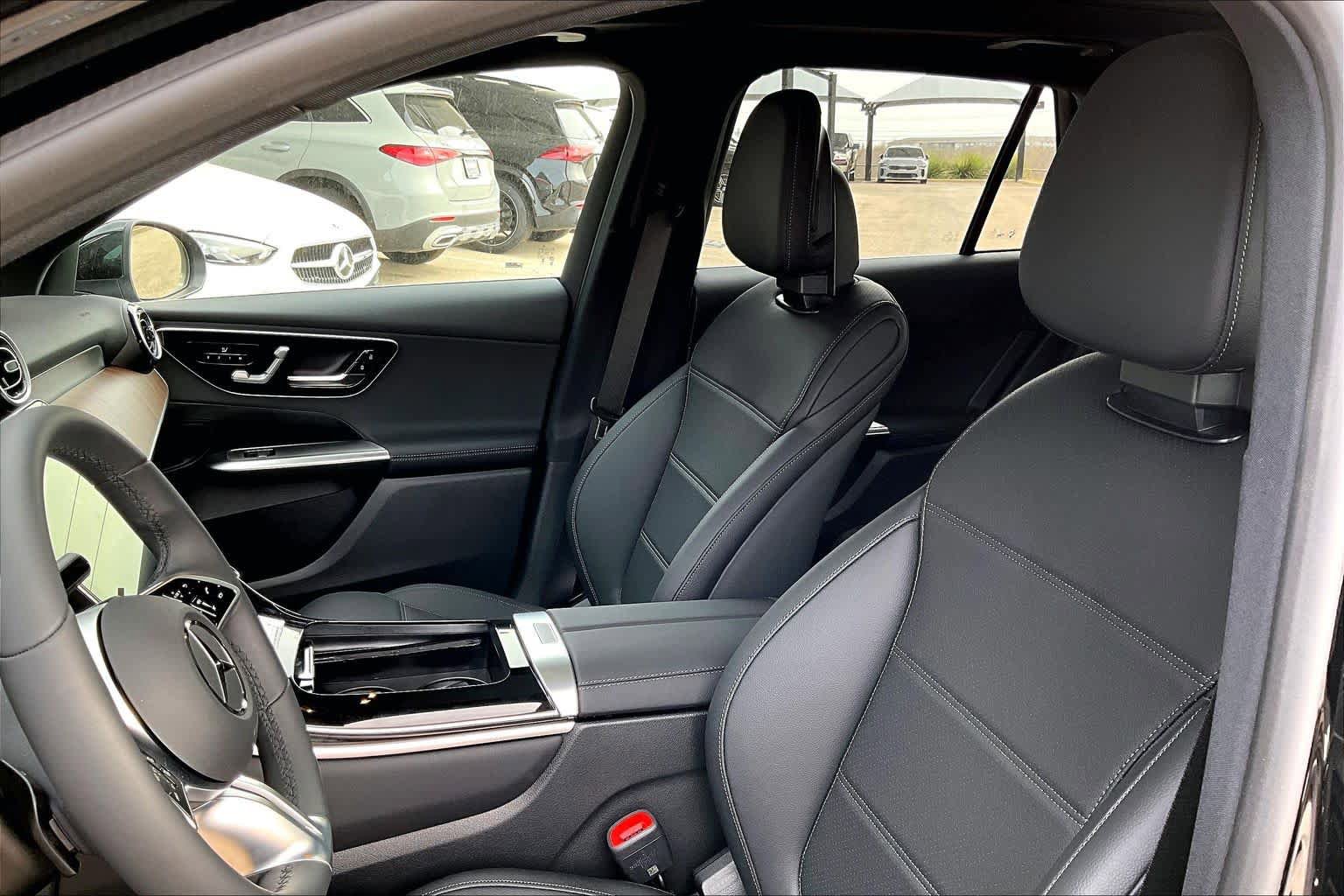 New 2026 Mercedes-Benz GLC 300 image 17