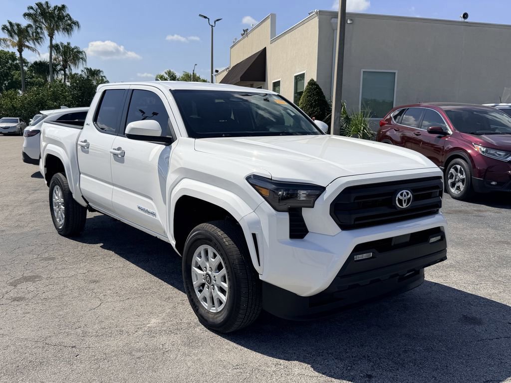 Used 2024 Toyota Tacoma SR5 image 2