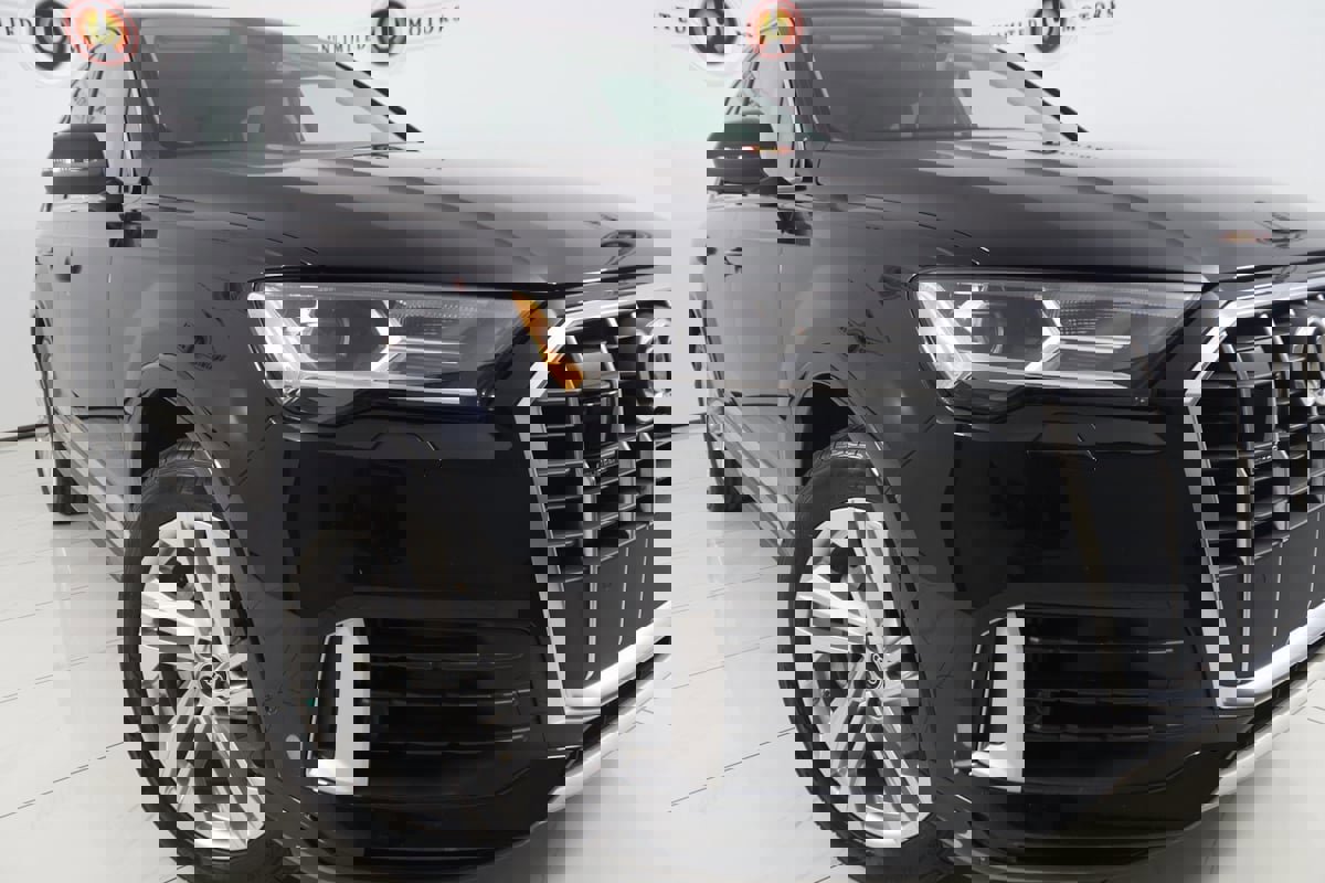 Used 2022 Audi Q7 Premium Plus w/ Premium Plus Package image 17