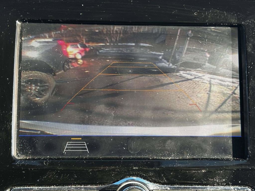 Used 2022 Buick Encore Preferred w/ Safety Package image 18