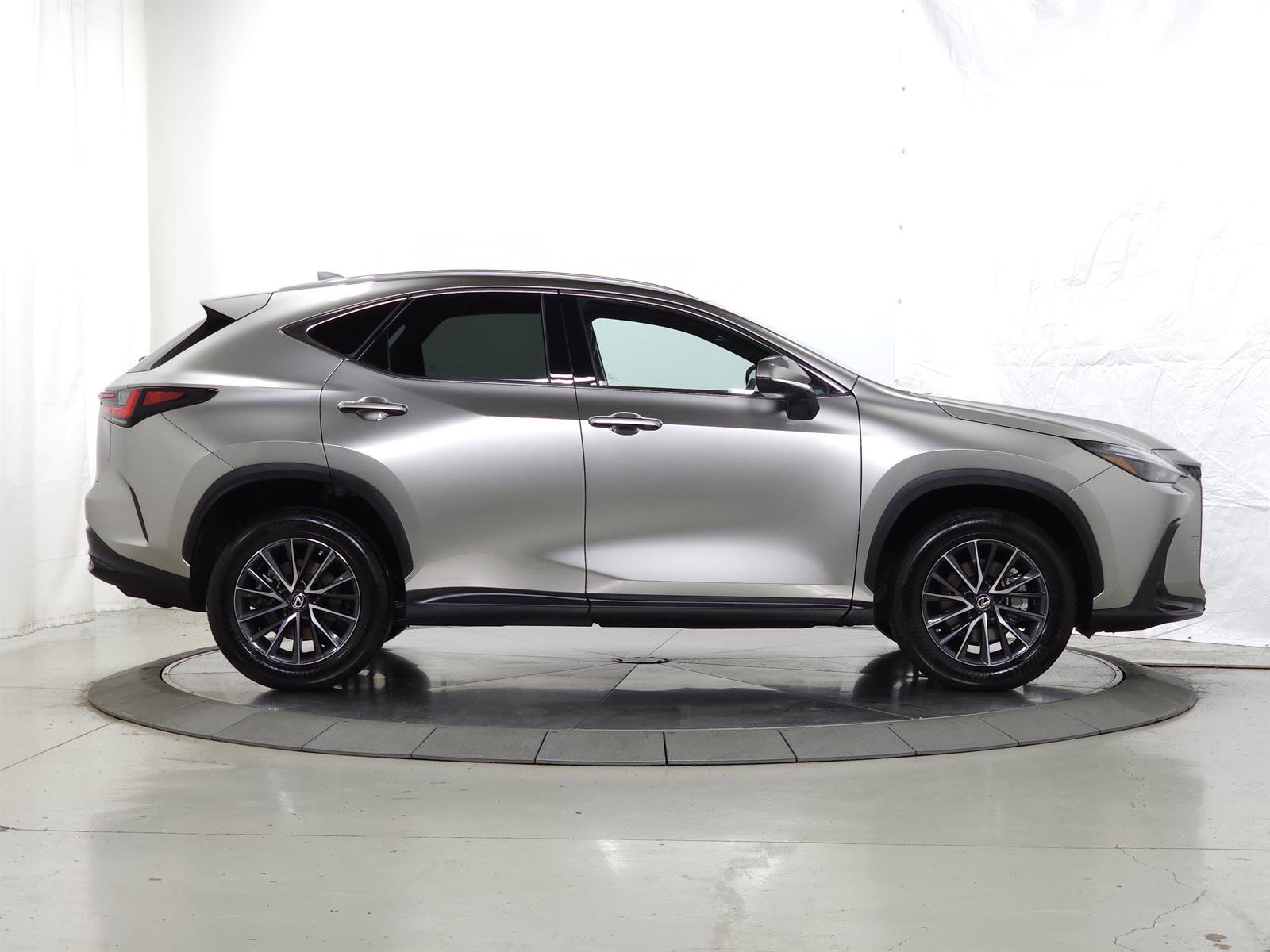 Used 2023 Lexus NX 350 AWD w/ Cold Area Package image 11