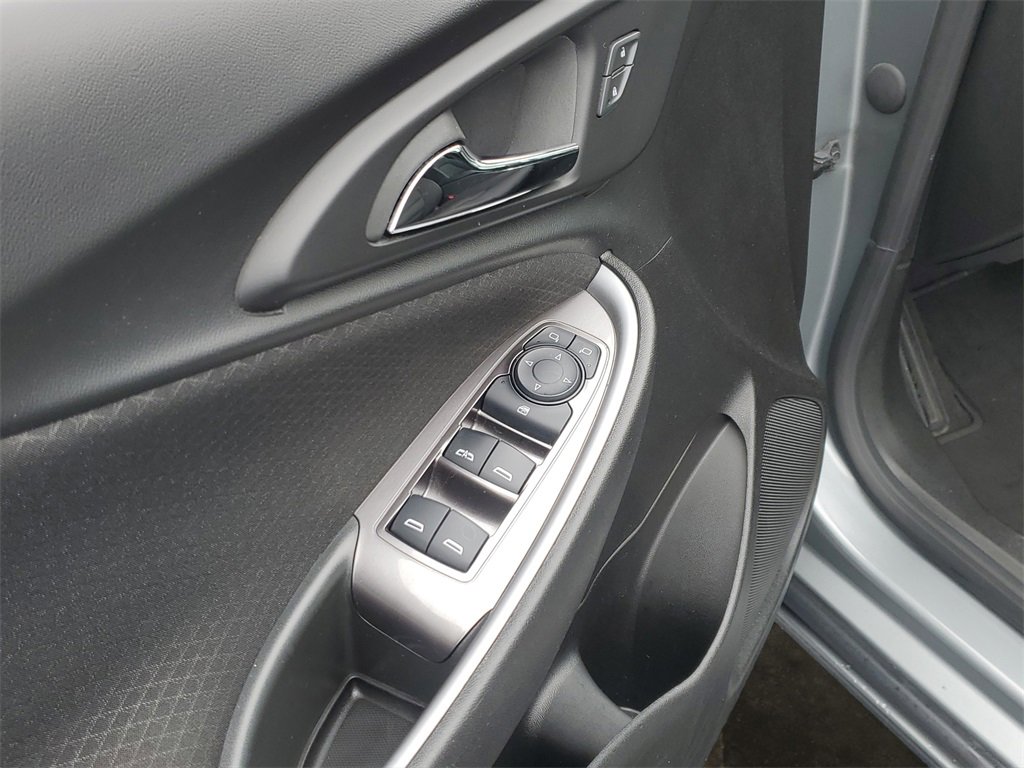 Used 2024 Chevrolet Malibu LT image 15