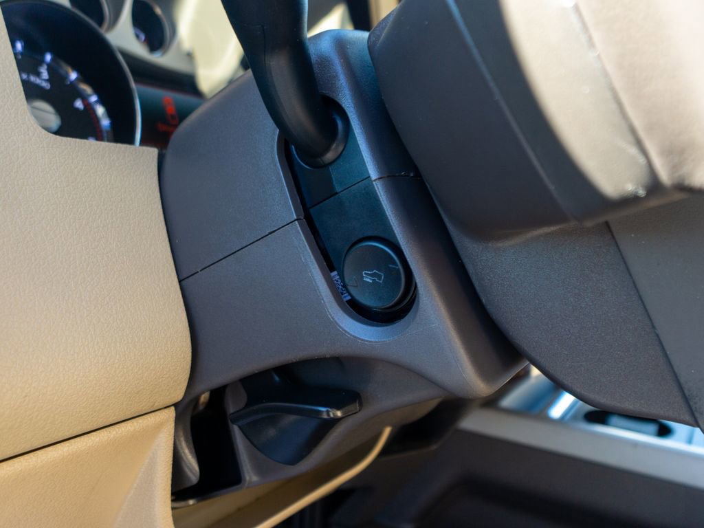 Used 2016 Ford F350 Lariat w/ Lariat Ultimate Package image 23