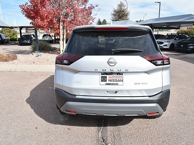 Used 2022 Nissan Rogue SV image 8