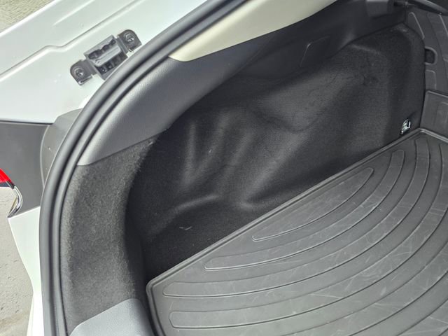 Used 2023 Toyota Prius XLE image 41