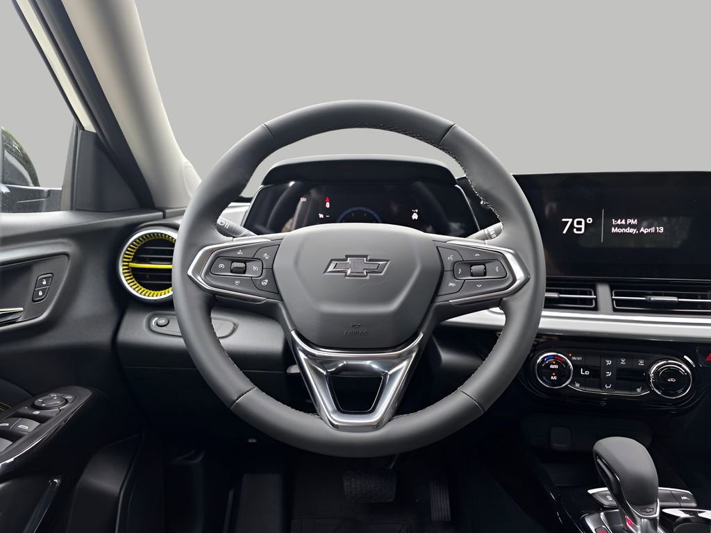 New 2026 Chevrolet Trax LT w/ Midnight Edition image 16