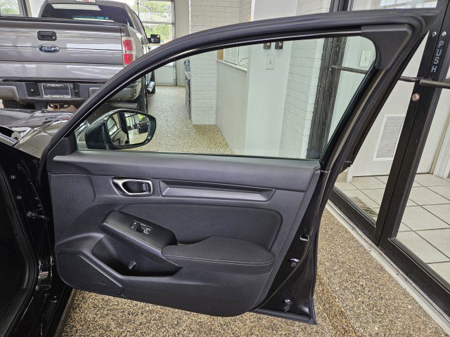 Used 2022 Honda Civic Sport image 13