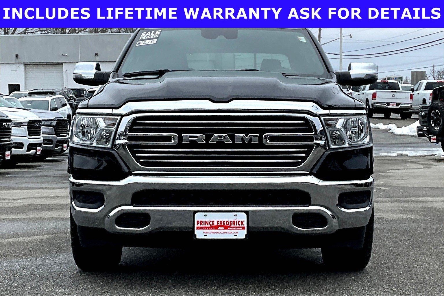 Used 2024 RAM 1500 Laramie AWD/4WD image 2