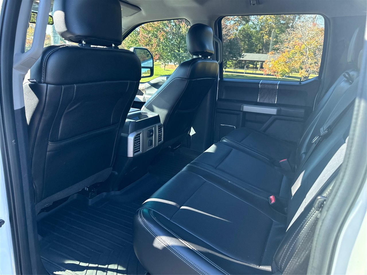 Used 2017 Ford F250 Lariat w/ Lariat Value Package image 10