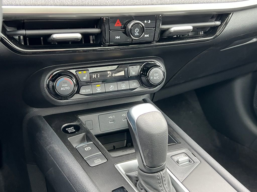 New 2026 Nissan Kicks SV w/ SV Premium Package image 22