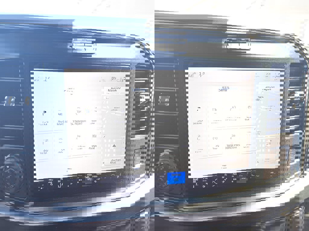 Used 2026 Ford F350 Lariat w/ Lariat Ultimate Package image 15