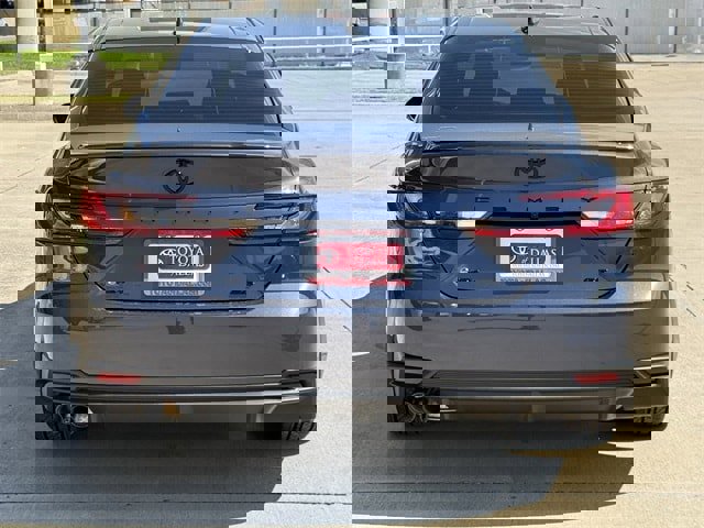 New 2026 Toyota Camry SE image 5