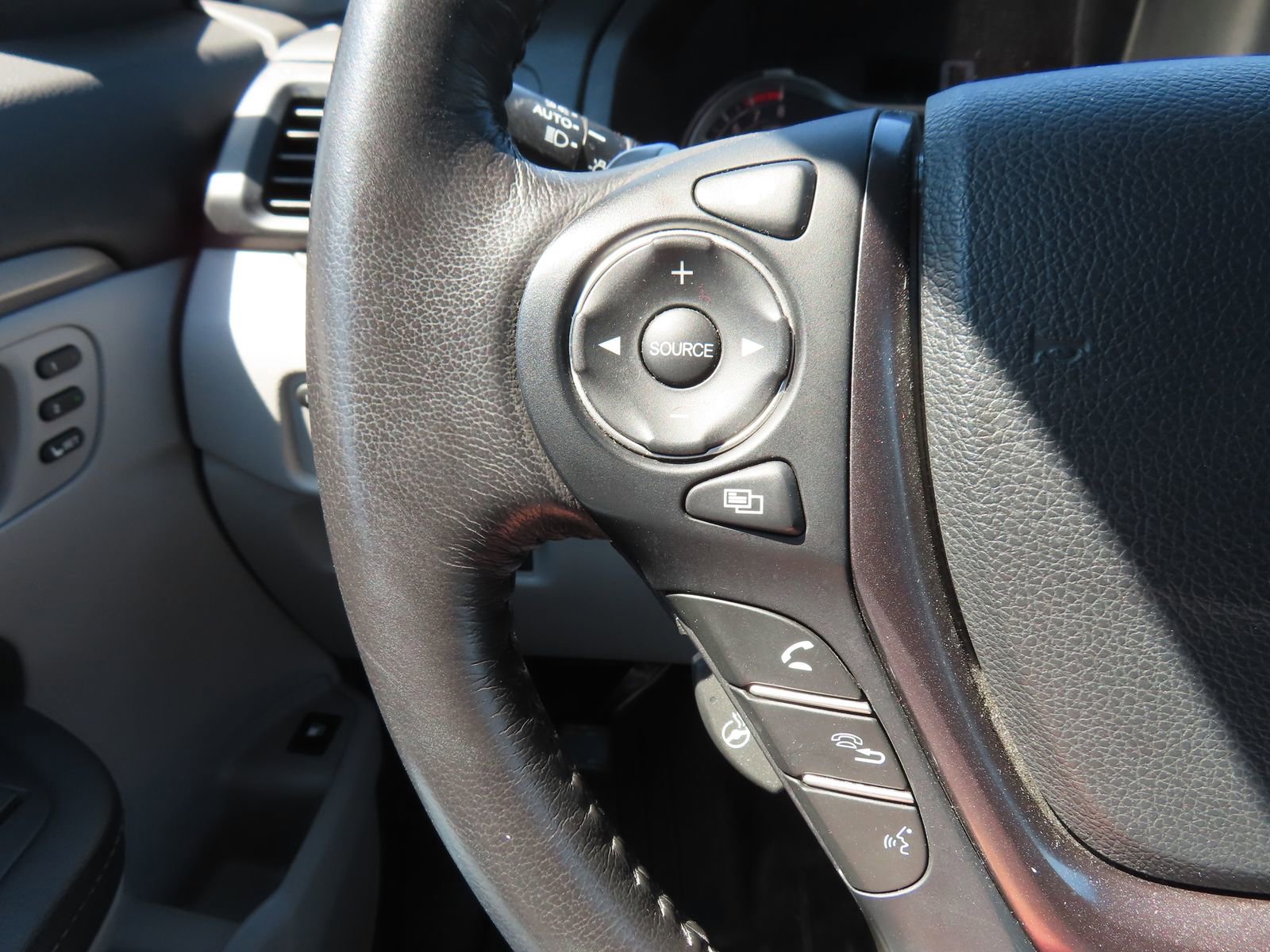 Used 2023 Honda Ridgeline RTL-E image 19