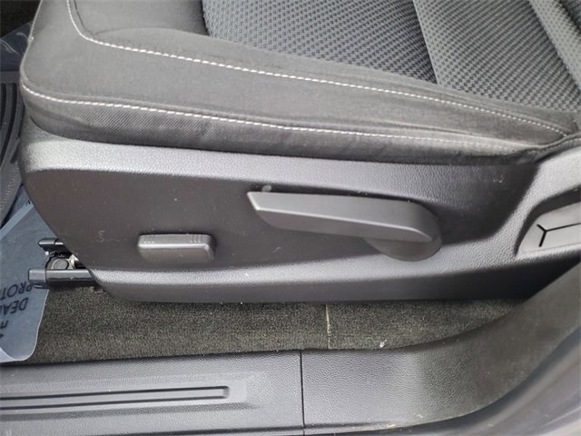 Used 2018 Chevrolet Colorado LT w/ LT Convenience Package image 19