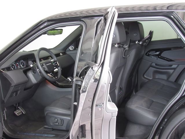 Used 2026 Land Rover Range Rover Evoque Dynamic SE AWD/4WD image 12