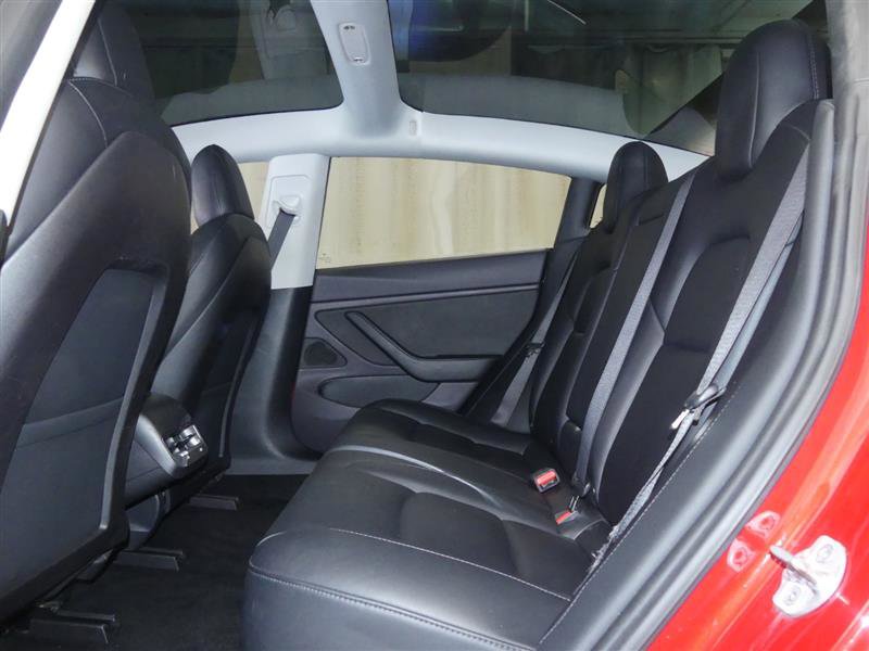 Used 2019 Tesla Model 3 Standard Range Plus image 20