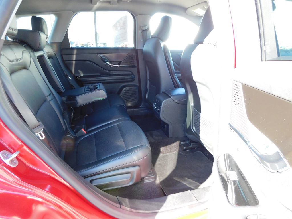 Used 2022 Lincoln Corsair AWD w/ Equipment Group 101A image 19