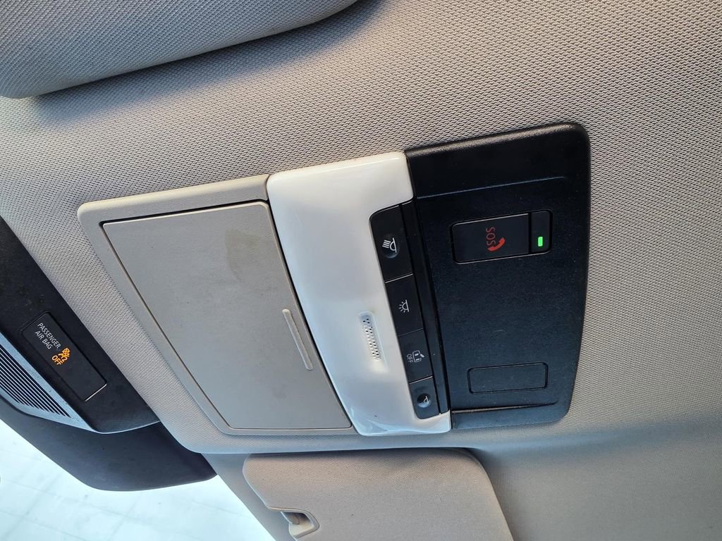 Used 2024 Nissan Pathfinder SV image 28