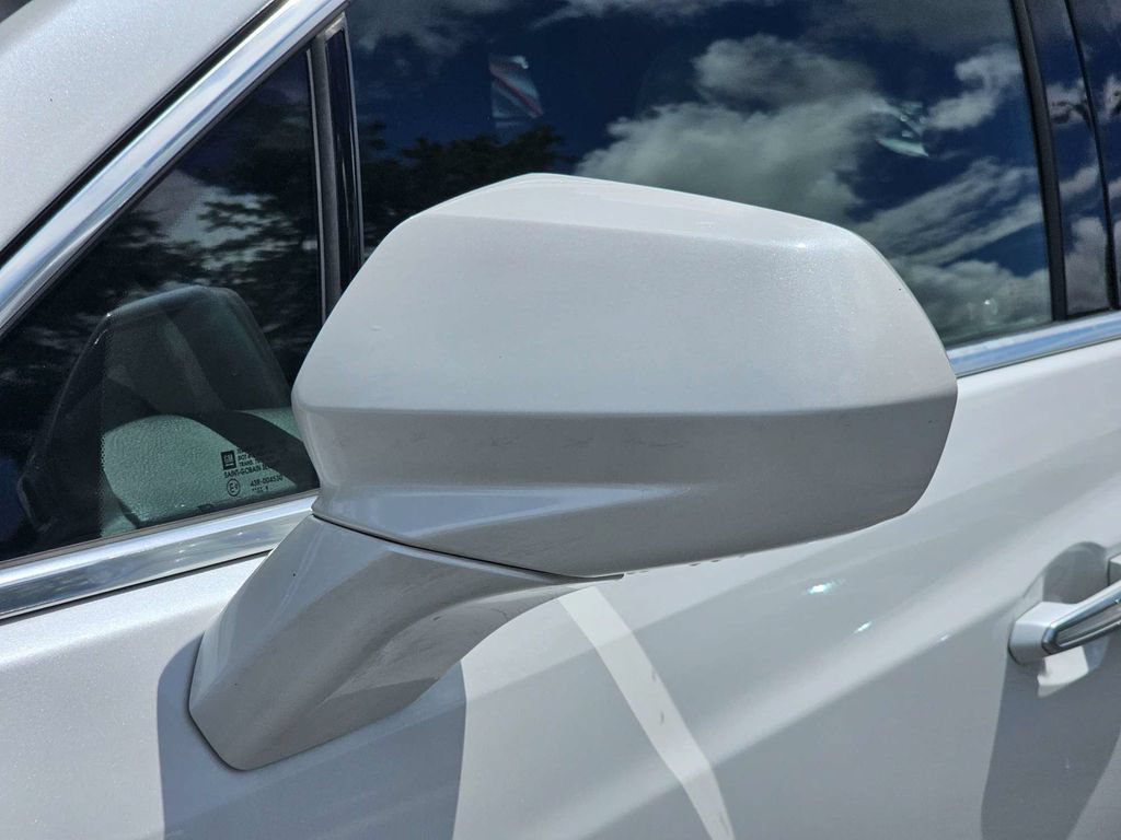 Used 2019 Cadillac XT5 Premium Luxury FWD image 12