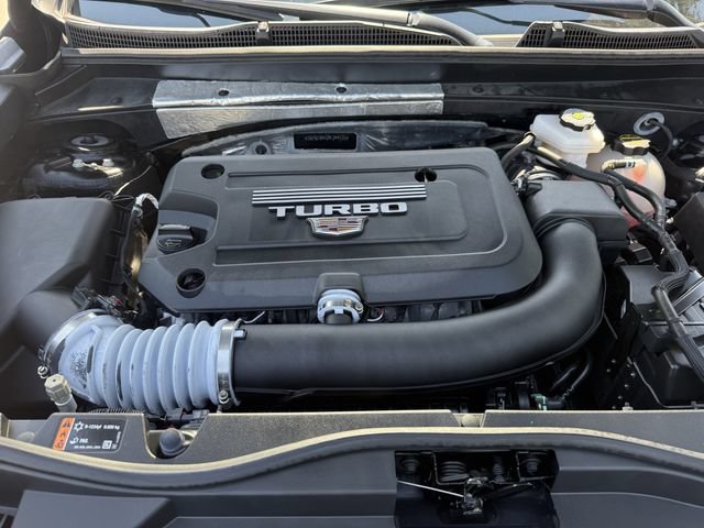 Used 2024 Cadillac XT4 Luxury FWD image 33