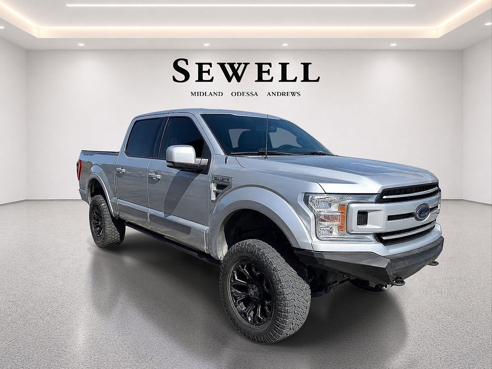 Used 2019 Ford F150 Lariat w/ Equipment Group 502A Luxury AWD/4WD image 5