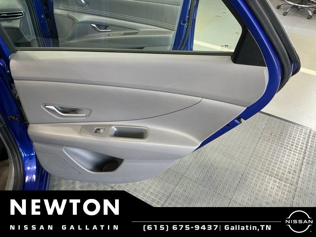 Used 2023 Hyundai Elantra SEL w/ Convenience Package FWD image 36