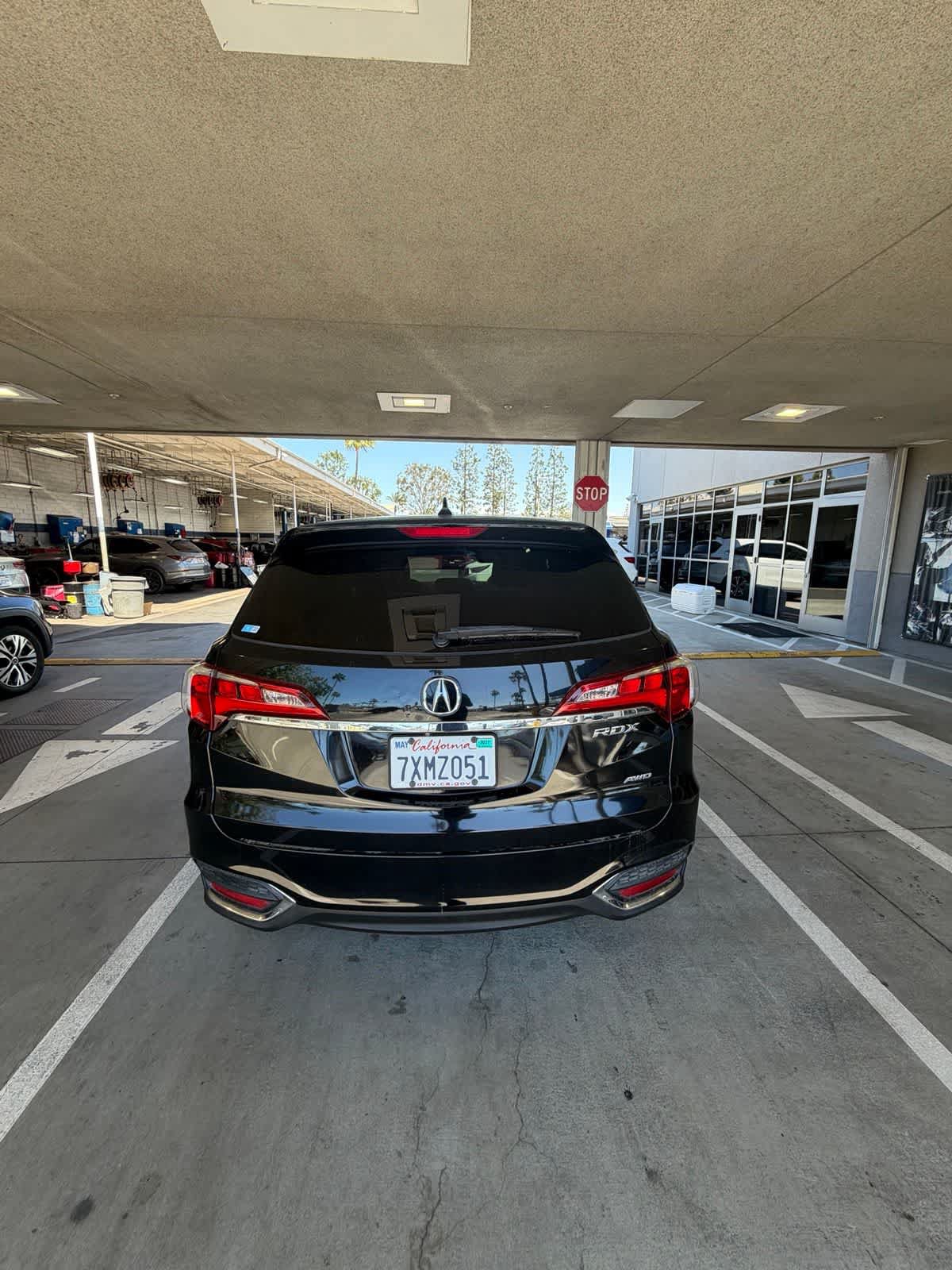 Used 2017 Acura RDX w/ Technology Package AWD/4WD image 6