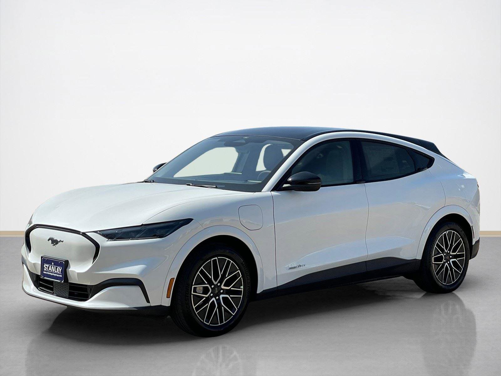 New 2026 Ford Mustang Mach-E Premium image 3