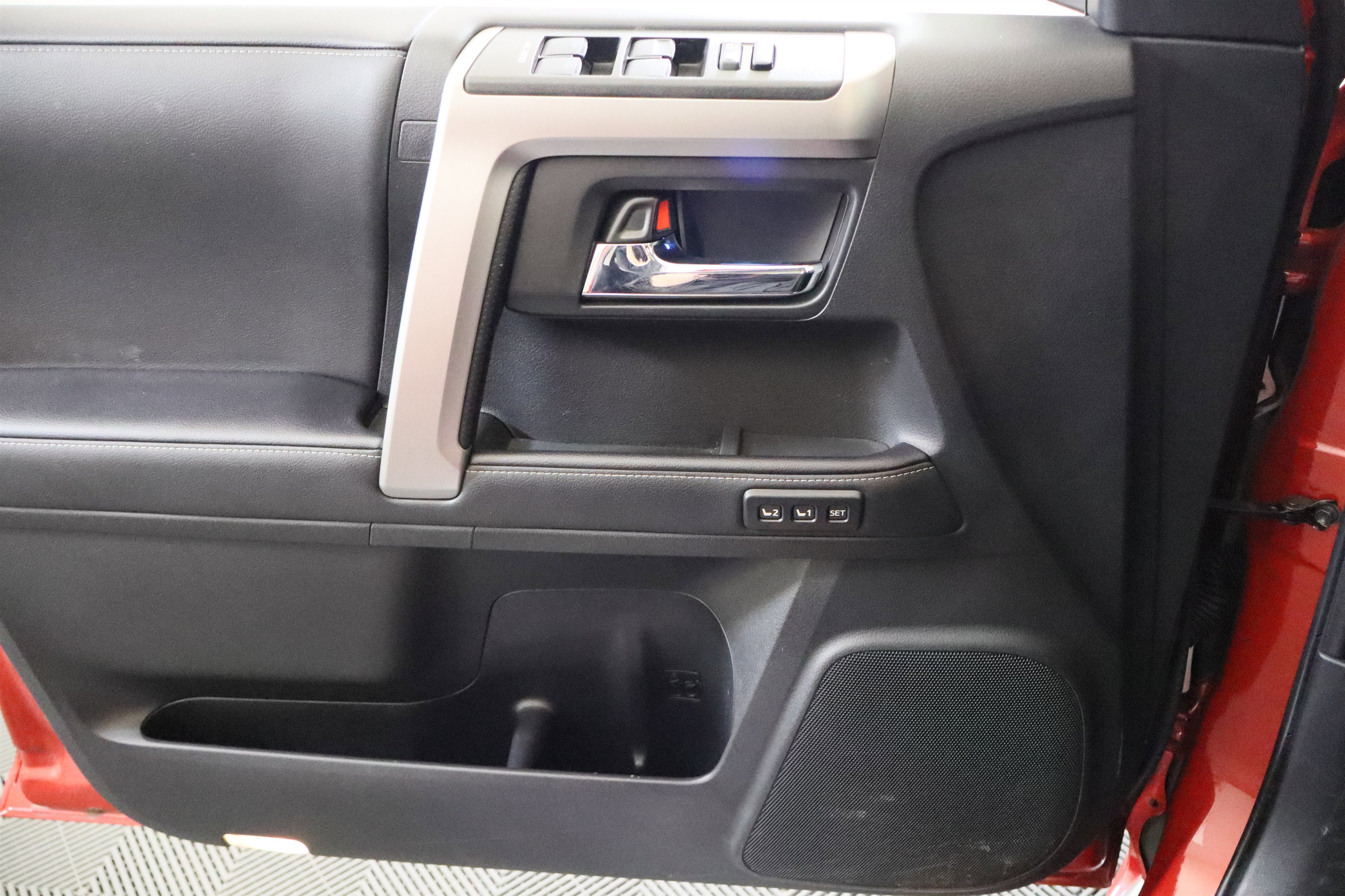 Used 2024 Toyota 4Runner Limited image 36