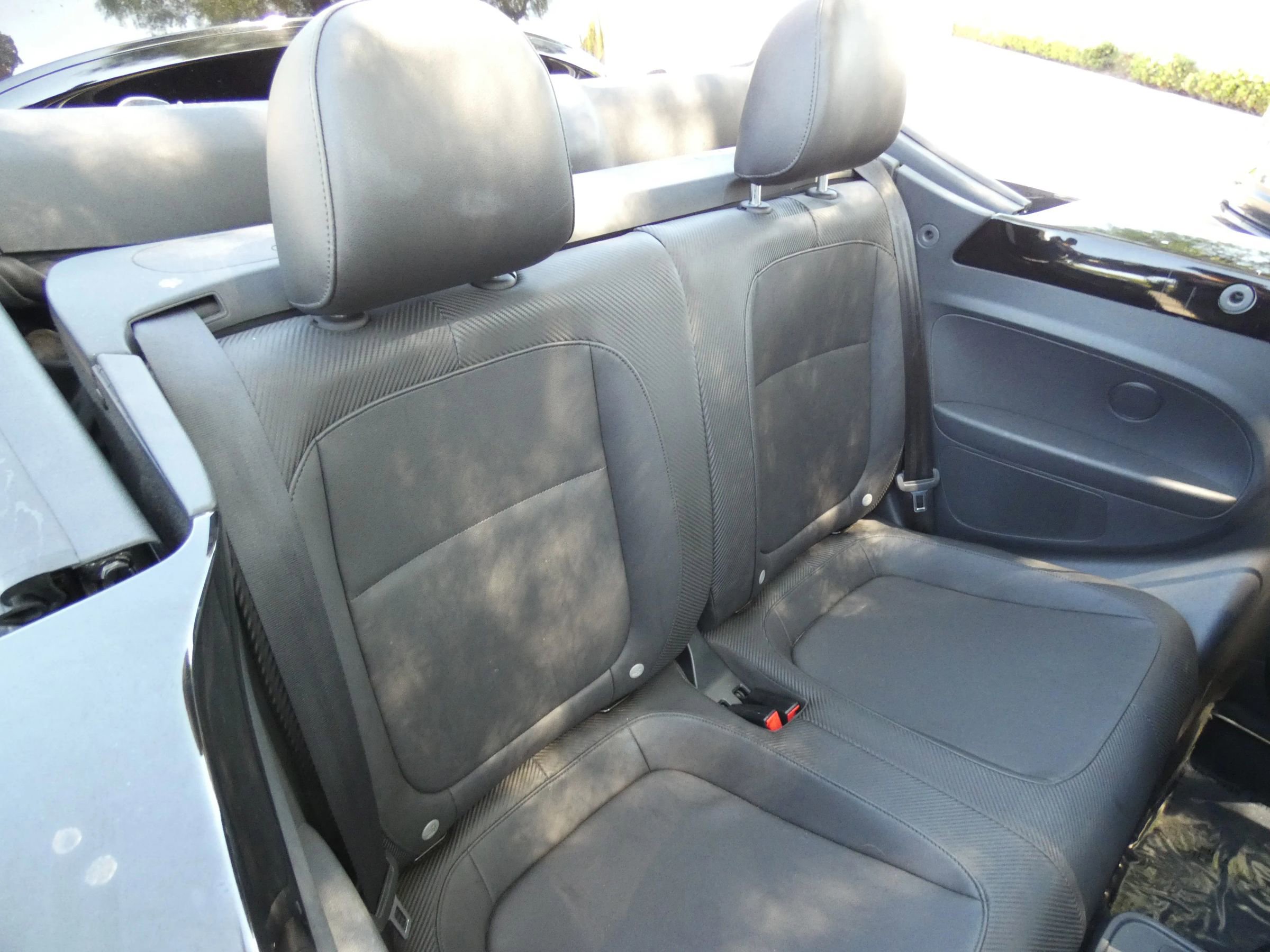 Used 2014 Volkswagen Beetle 2.5 image 28