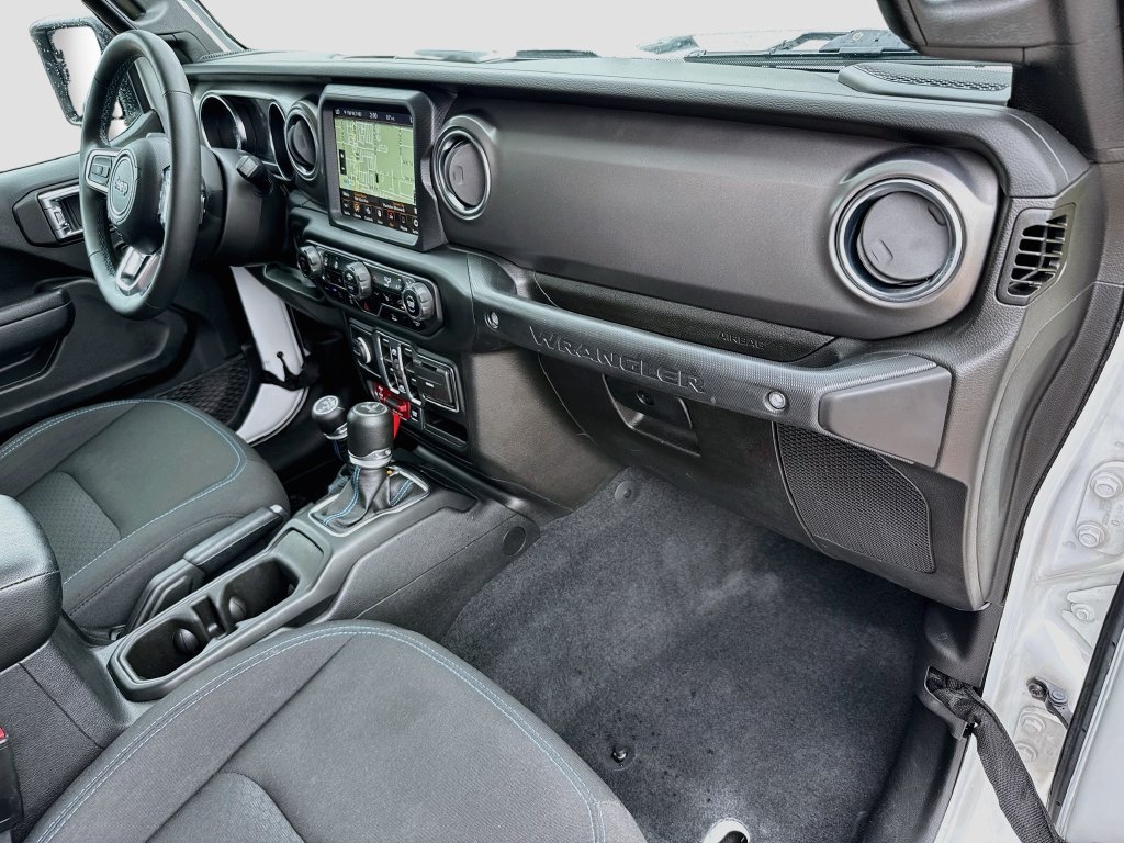 Certified 2023 Jeep Wrangler Unlimited Rubicon 4xe w/ Cold Weather Group AWD/4WD image 34
