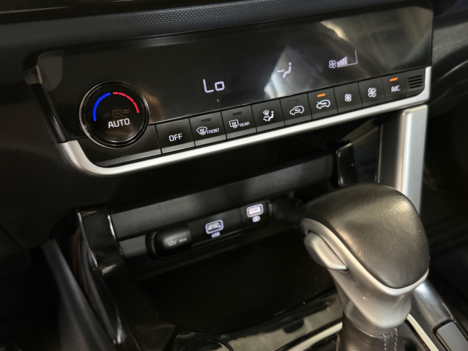 Used 2023 Kia Seltos S w/ Navigation Package FWD image 16