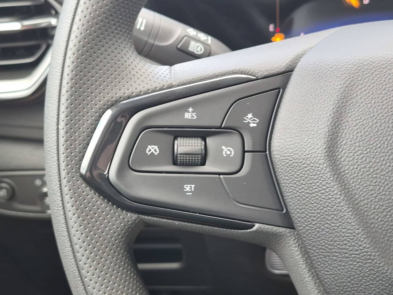 New 2026 Chevrolet TrailBlazer LS w/ LS Confidence Package FWD image 11