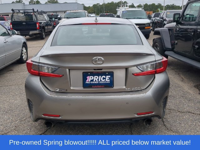 Used 2016 Lexus RC 200t RWD image 3