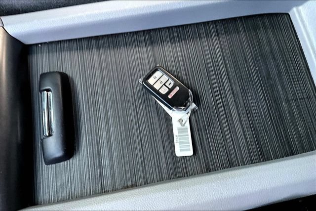 Used 2020 Honda Pilot EX image 34