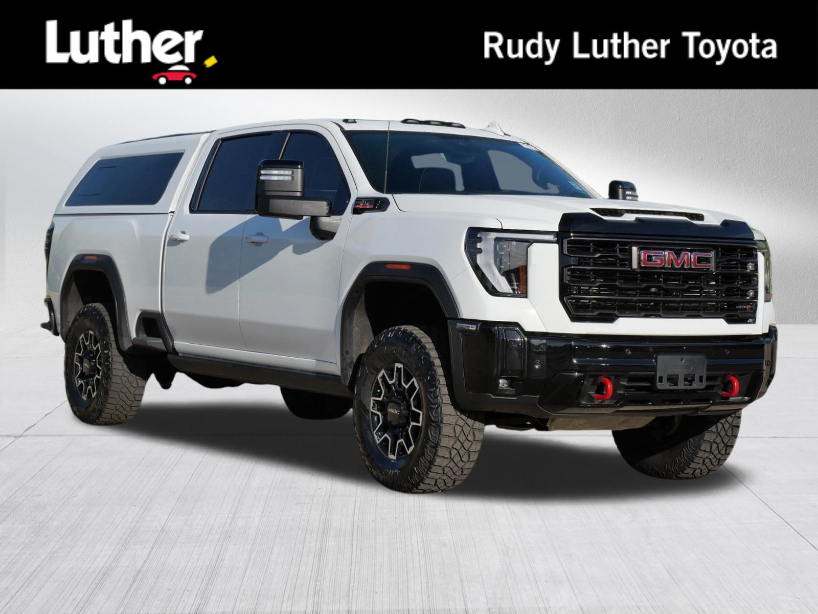 Used 2026 GMC Sierra 2500 AT4X AWD/4WD image 1