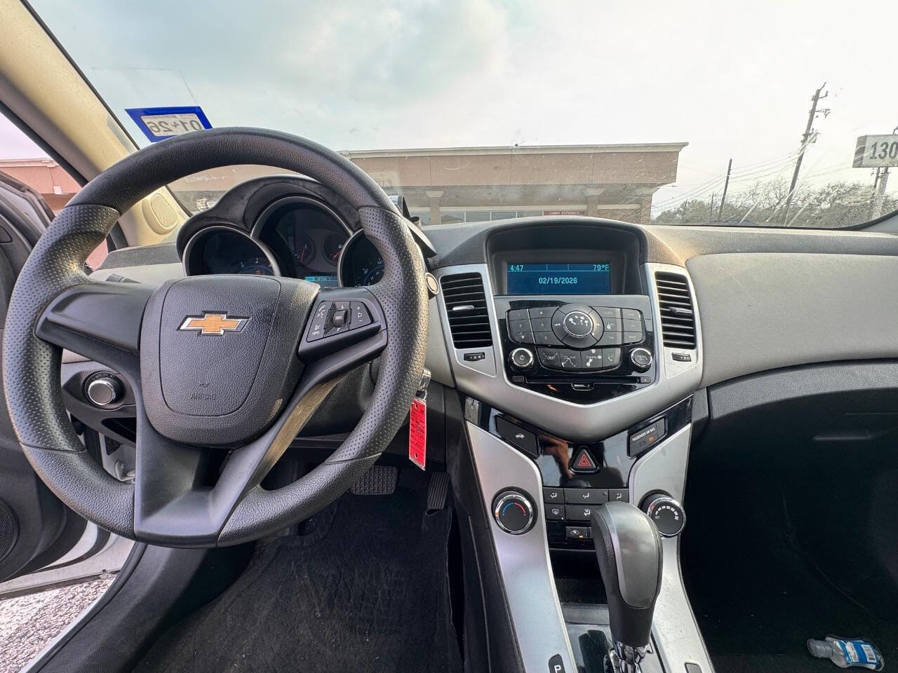 Used 2015 Chevrolet Cruze LS image 16