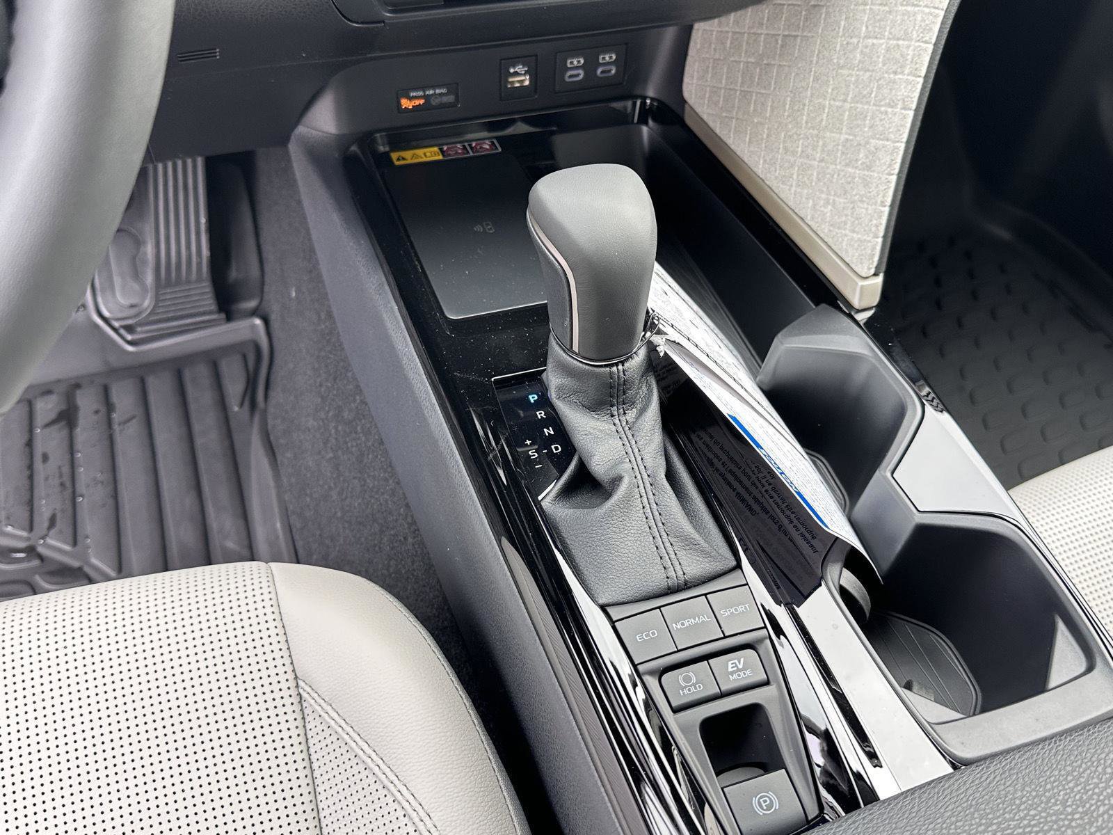 New 2026 Toyota Camry XLE AWD/4WD image 13