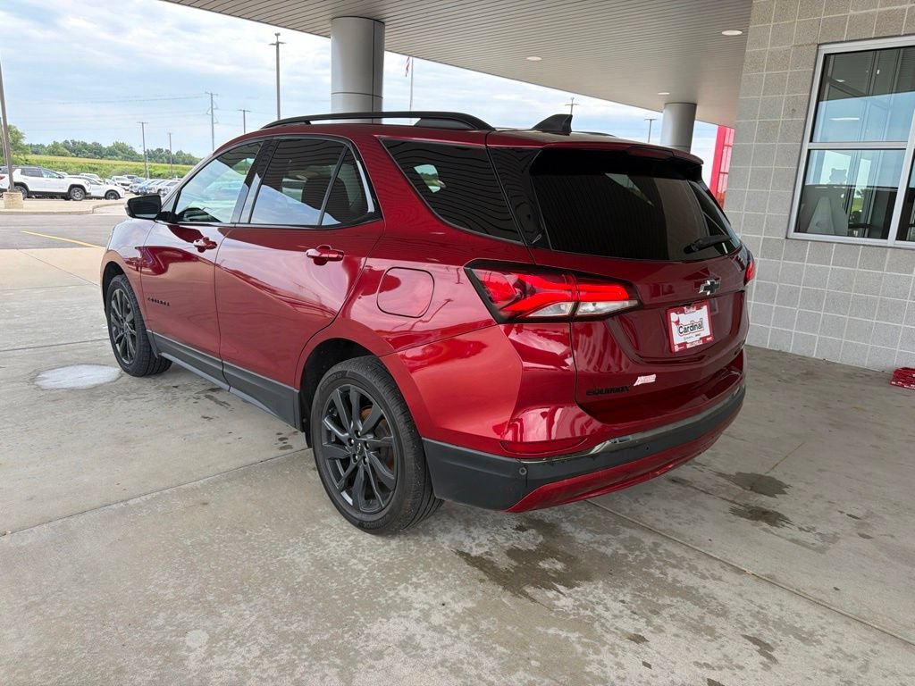 Used 2023 Chevrolet Equinox RS w/ RS Plus Package AWD/4WD image 3