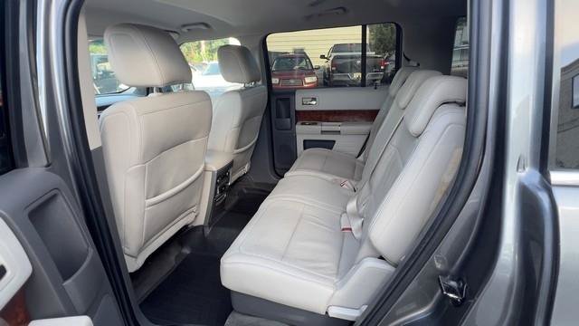 Used 2010 Ford Flex Limited AWD/4WD image 17