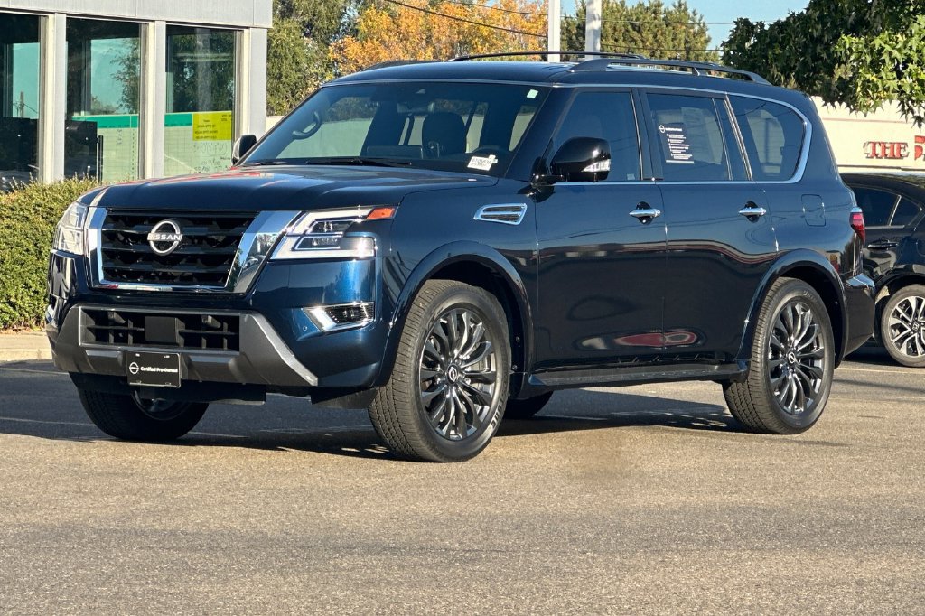 Used 2024 Nissan Armada Platinum w/ Captain's Chairs Package AWD/4WD image 11